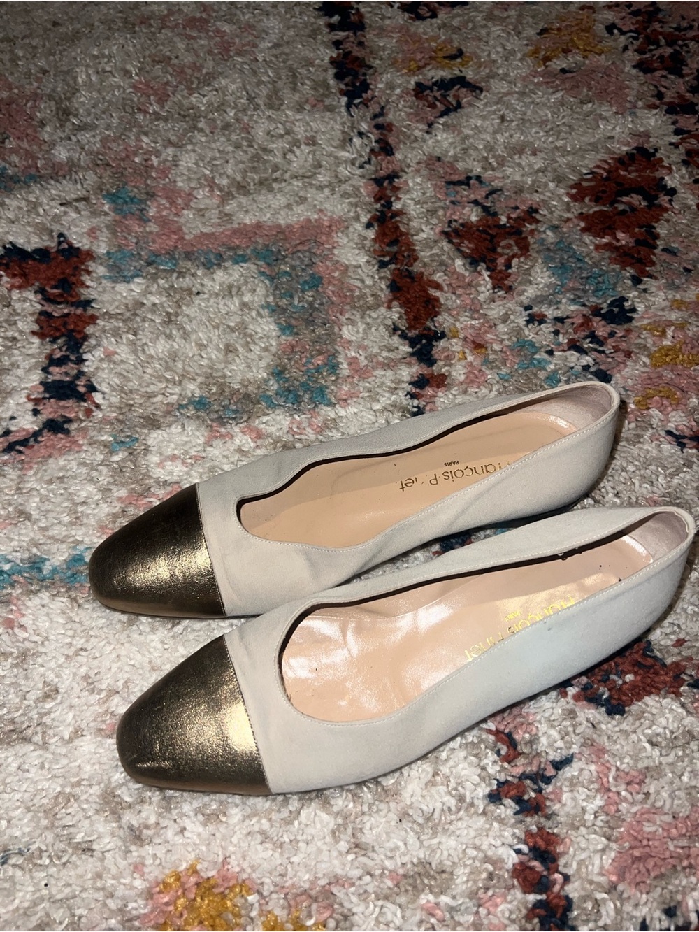 Pointed Cap-Toe Ballet Flats in Cream and Gold